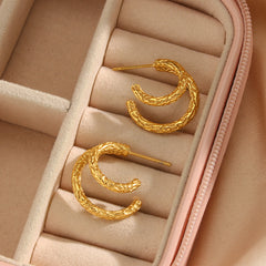 SMALL HOOP EARRINGS