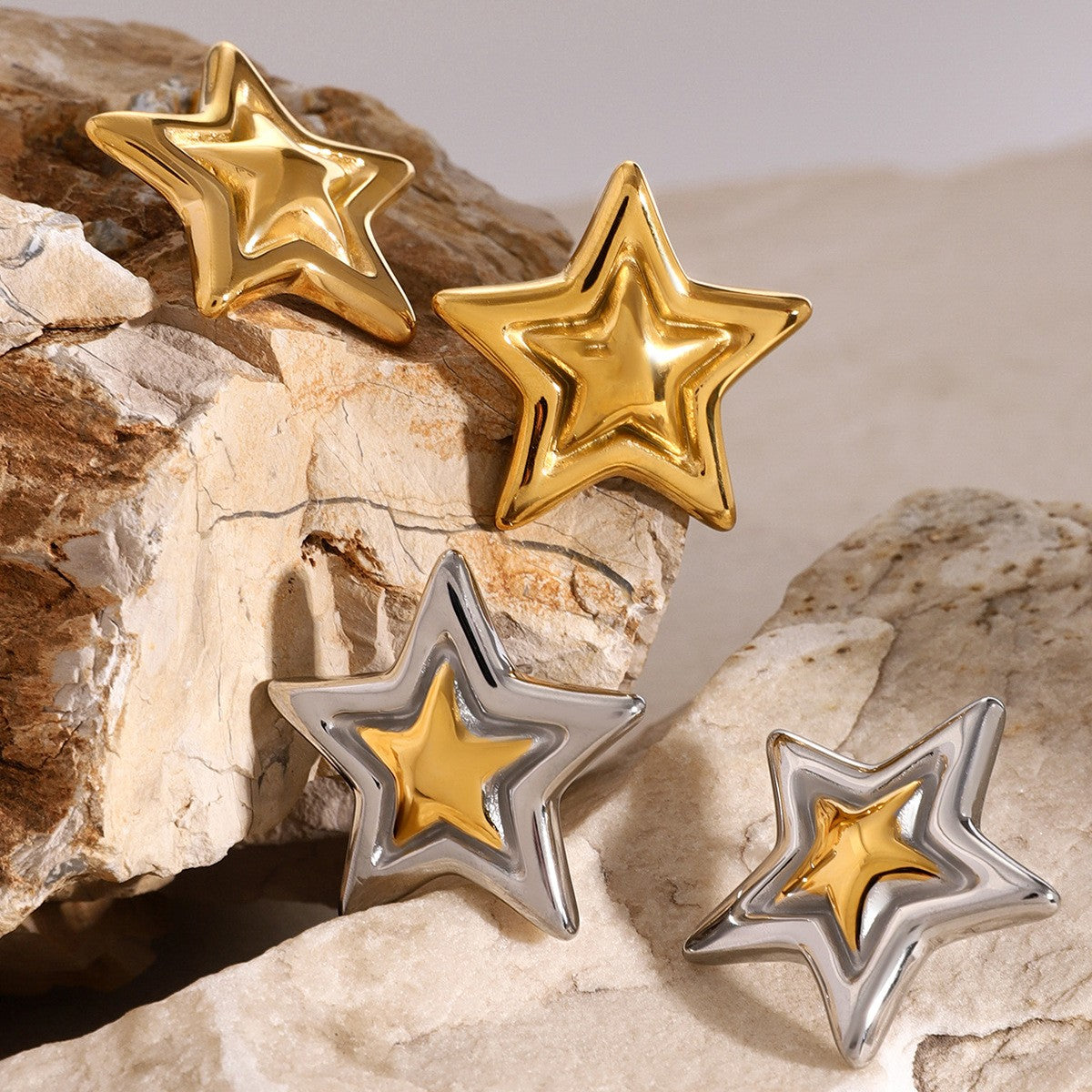 STAR STUDED EARRINGS