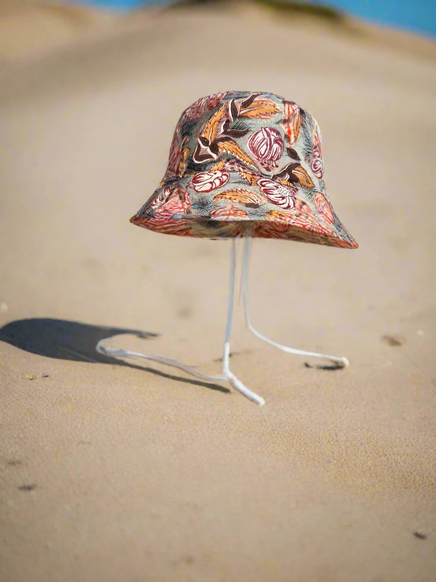 LOLA BUCKET HAT